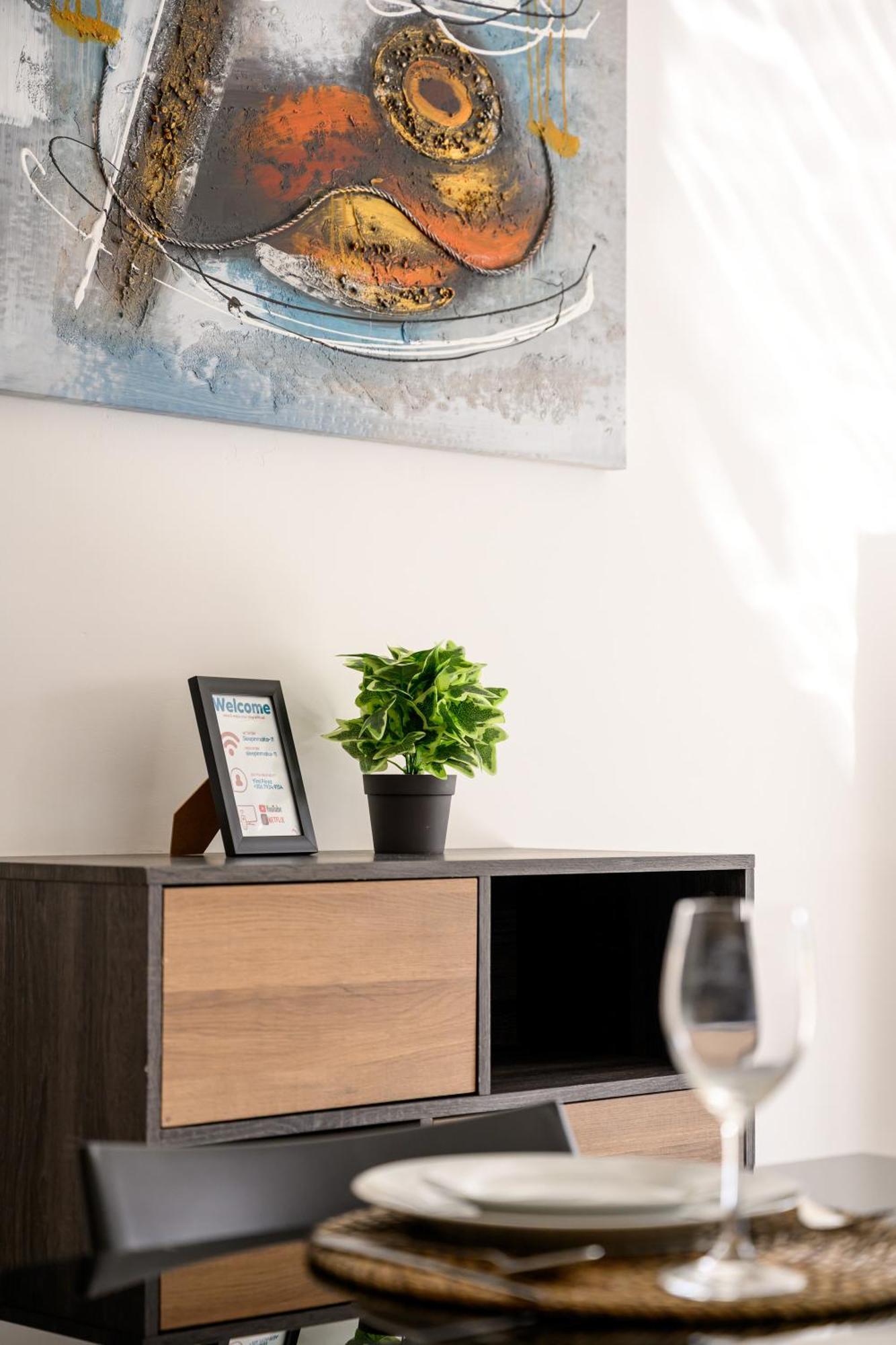 F11 Room 2, Private Room Two Single Beds Shared Bathroom In Shared Flat Msida Luaran gambar